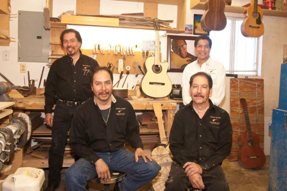 Pimentel & Sons Guitar Makers